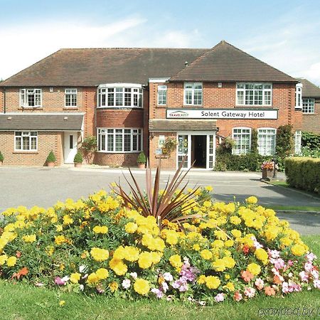 Travelrest Fareham Solent Gateway Hotel Kültér fotó