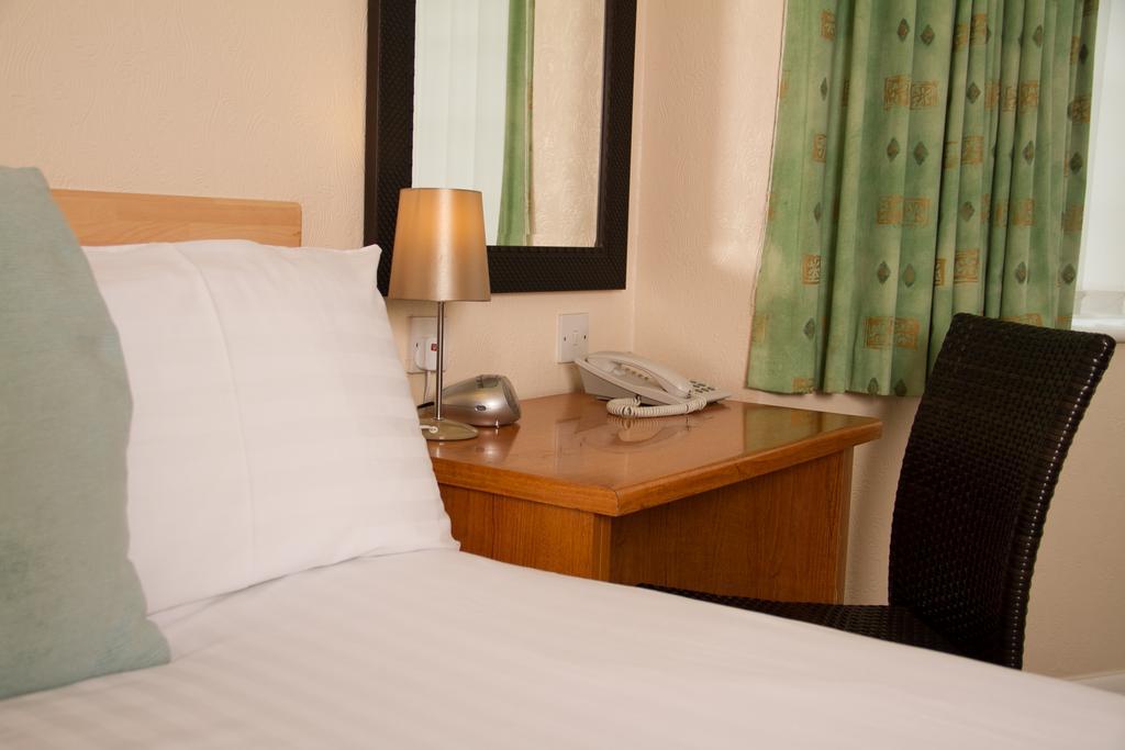 Travelrest Fareham Solent Gateway Hotel Kültér fotó